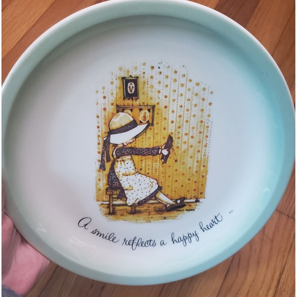 Holly Hobbie A smile reflects a happy heart decorative plate collectors edition